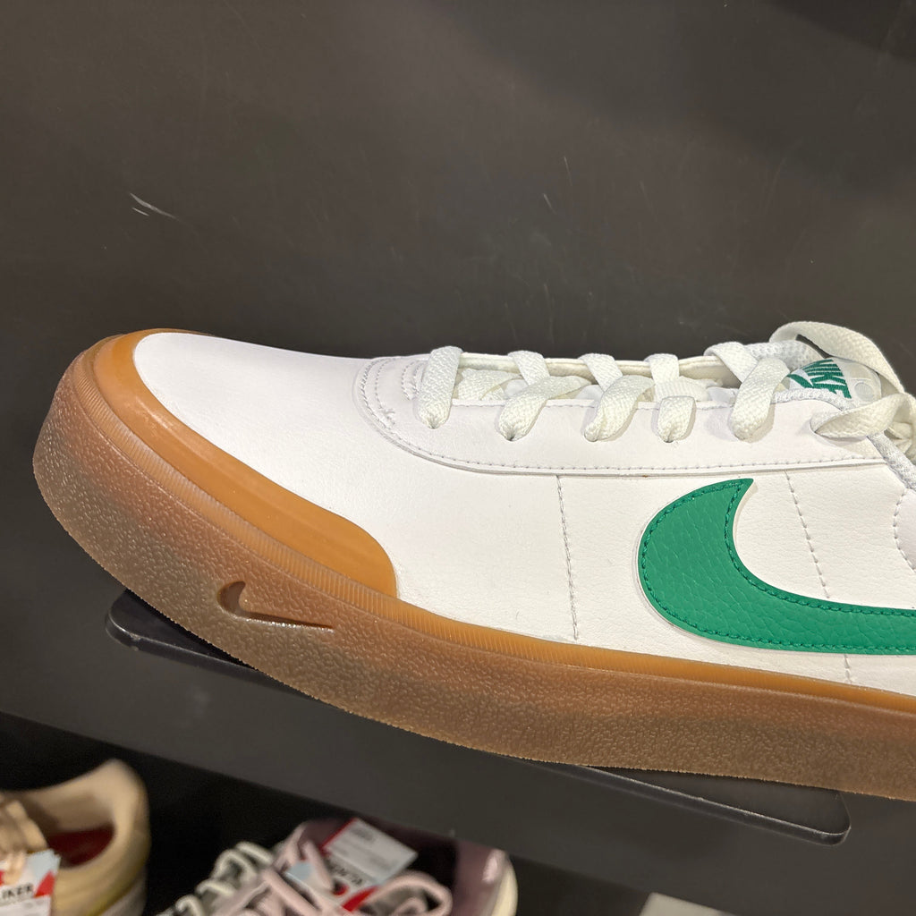 Nike Court Legacy šifra: DA5380-134 muške tenisice bijele