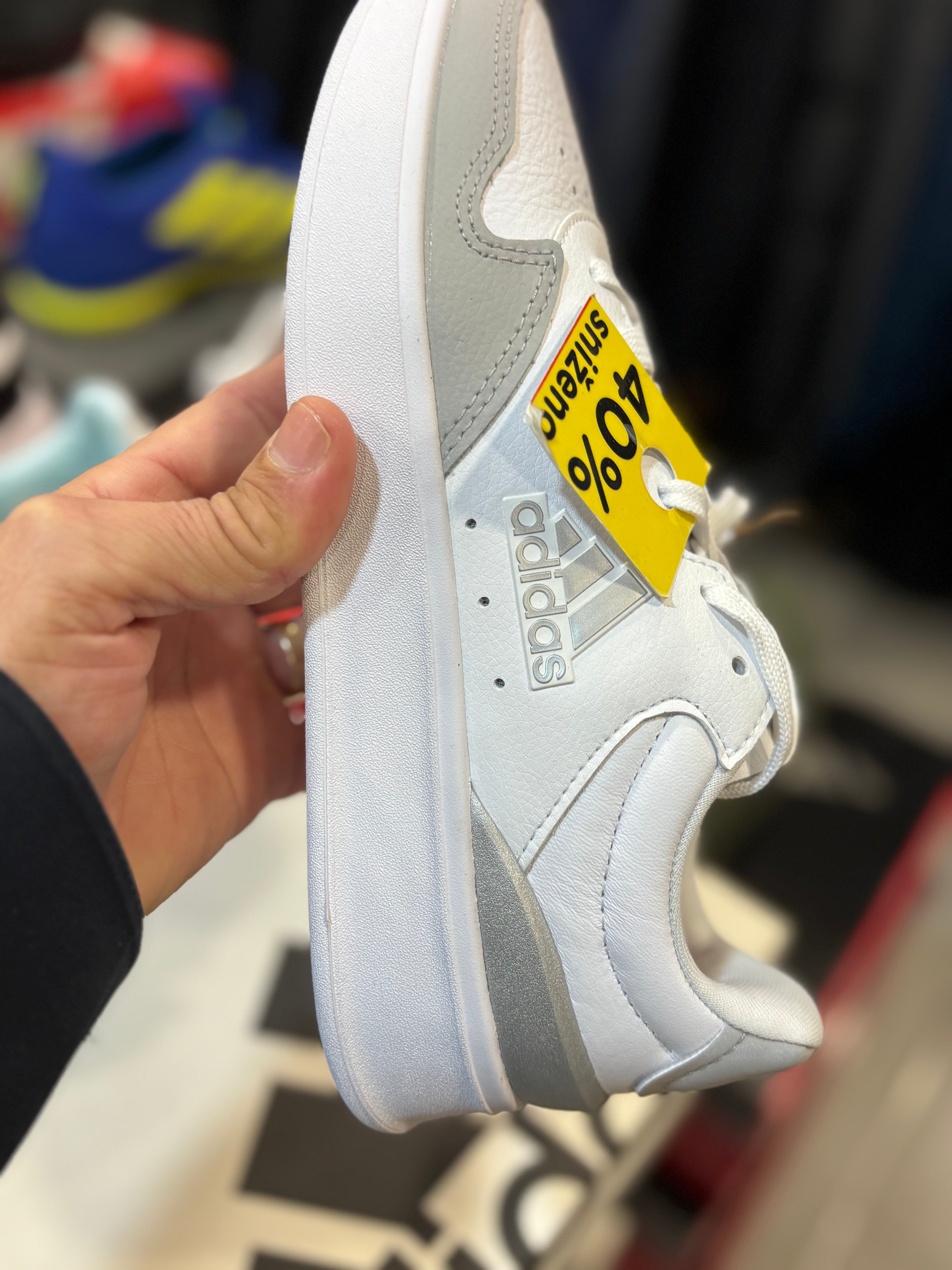 Adidas Kantana IG9823 ženske tenisice u boji bijelo/srebrene