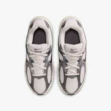 Djecije tenisice Nike V5 RNR HQ6411-003 za stariju djecu brojevi 35.5 -40