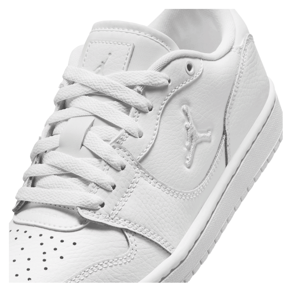 Jordan Court Connect Low GS IQ6016-100 dječje tenisice bijele - Kliker doo Siroki Brijeg